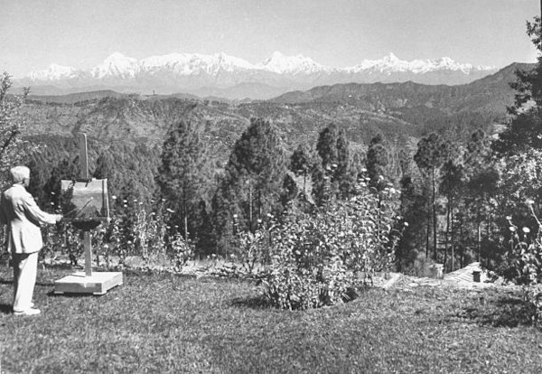 Earl Brewster painting in the garden of his house in Simtola from where he had a clear view of Nanda Devi, the highest peak in Uttarakhand.