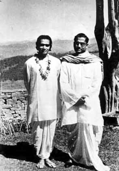 Impresario Haren Ghosh (right) who first introduced presented Uday Shankar (left) and his innovative ballets to the Indian public in 1930.