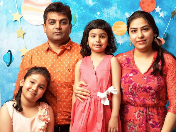 The Sareen family (from L to R): Advita, Rateesh, Aarika and Akanksha.