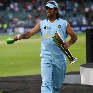 M S Dhoni with the winners trophy after the Indian cricket team won the  ICC World Twenty20 2007.